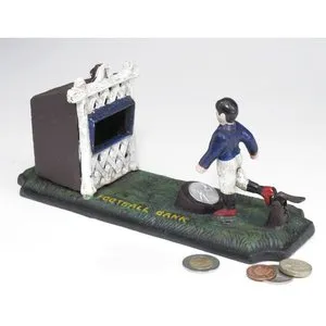 Design Toscano Old-Fashioned Footballer Authentic Foundry Iron Mechanical Bank