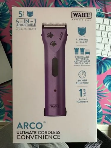 Wahl Professional Animal Arco Pet, Dog, Cat, And Horse Cordless Clipper Kit