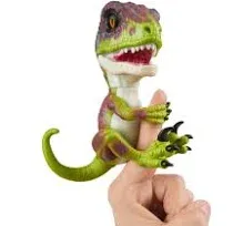 Untamed Raptor by Fingerlings  Stealth (Green) Interactive Wowwee Works Dinosaur