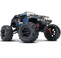 Traxxas Summit 1/16 Scale 4WD RTR Monster Truck