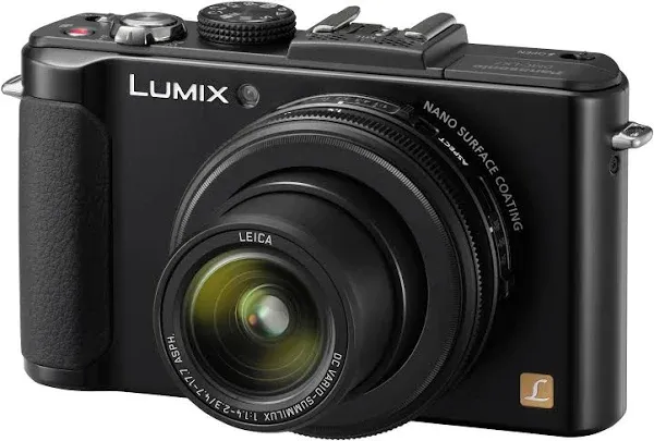 Panasonic LUMIX DMC-LX7W 10.1 MP Digital Camera with 7.5x Intelligent zoom and 3.0-inch LCD - White