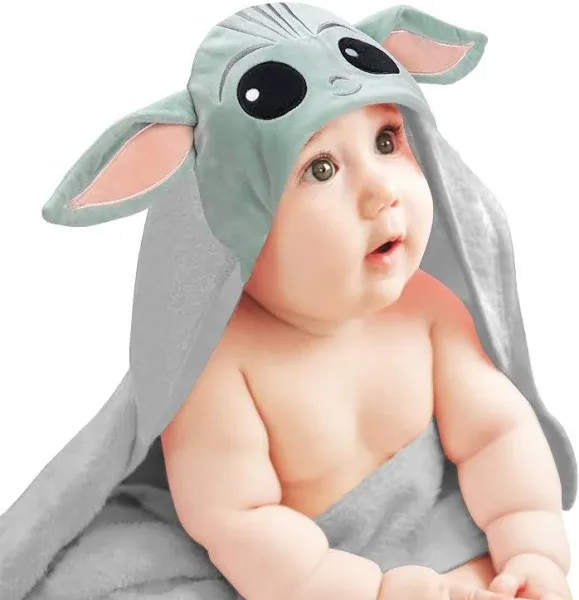 Lambs & Ivy Star Wars The Child/Baby Yoda/Grogu Gray Hooded Baby Bath Towel