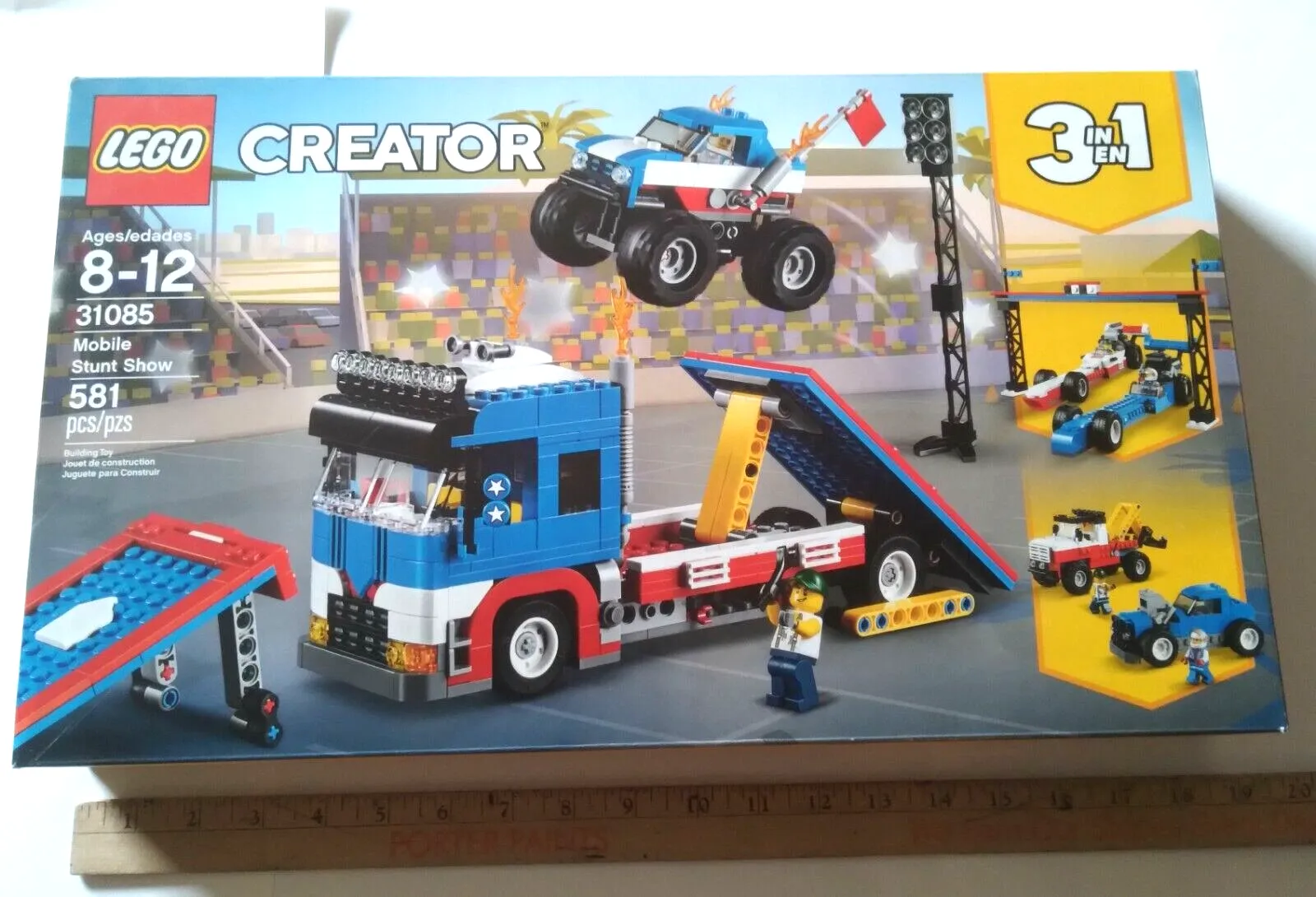 LEGO Creator 3in1 MOBILE STUNT SHOW 31085 New factory sealed Monster Truck city