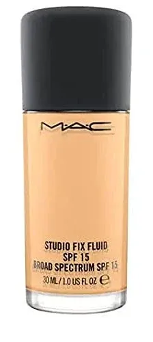 MAC Studio Fix Fluid SPF 15 24HR Matte Foundation Oil Control