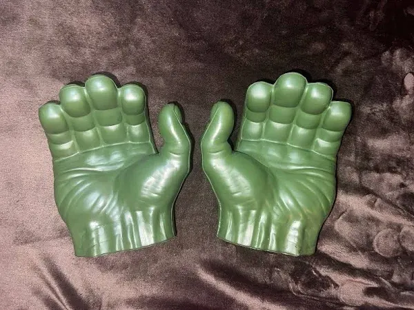 Avengers Marvel Gamma Grip Hulk Fists