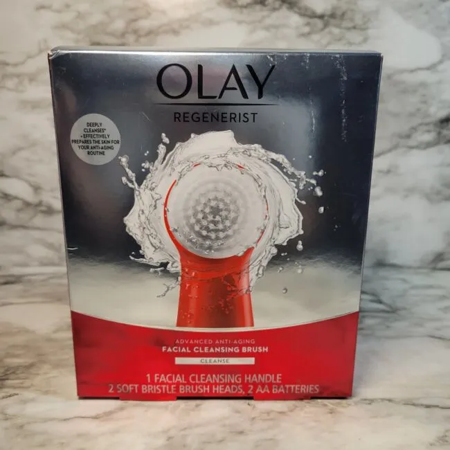 Olay Facial Cleansing Brush