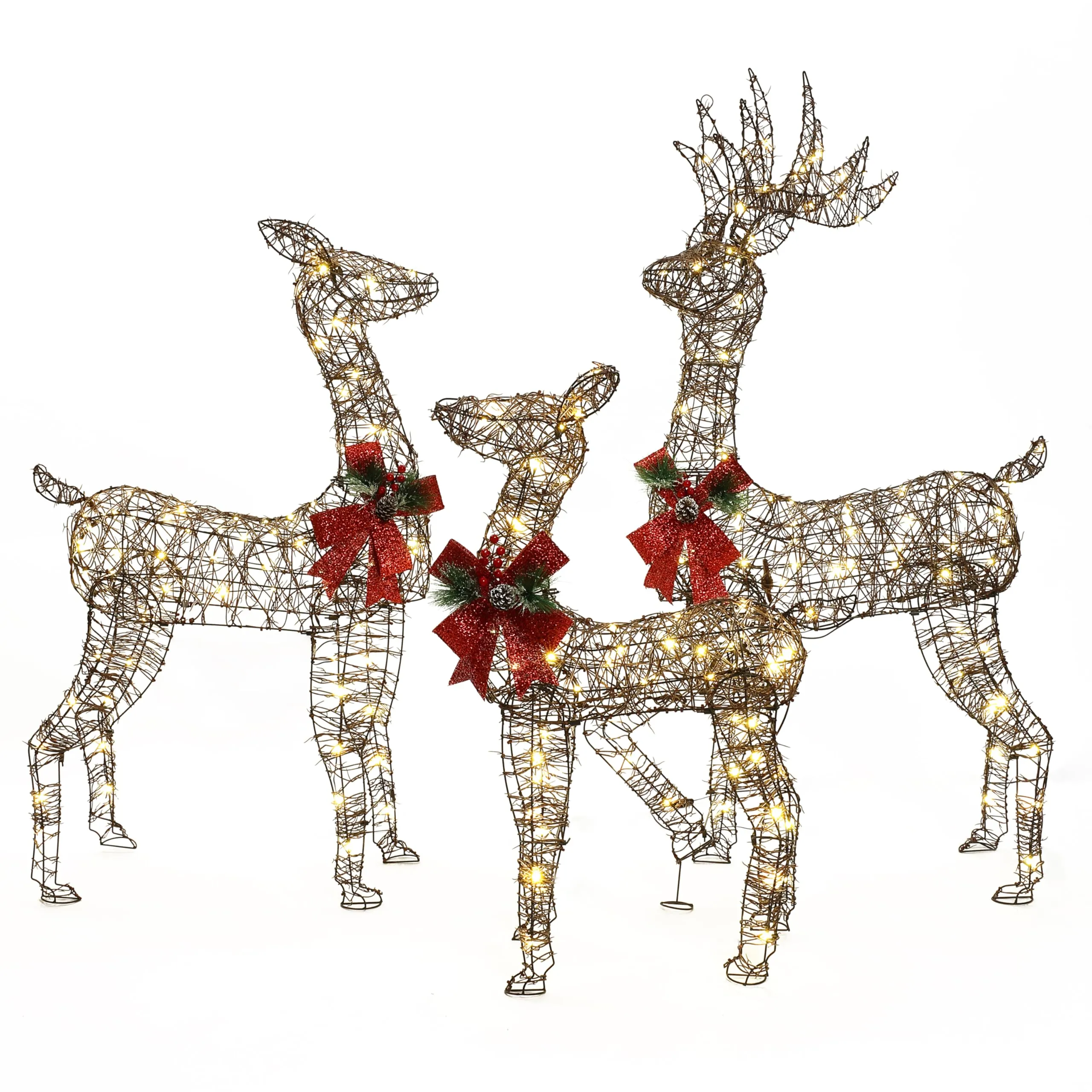 LuxenHome 3-Piece Rattan and Iron Deer Family Outdoor Holiday Decoration with Lights