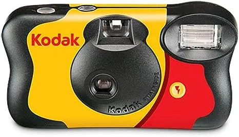 kodak 3920949 Fun Saver Single Use Camera with Flash (Yellow/Red)