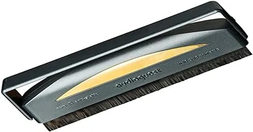 AudioQuest Record Brush Antistatic Carbon Plate Brush