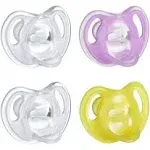 Tommee Tippee Ultra-Light Silicone Pacifier, Symmetrical One-Piece Design