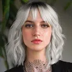 BESTUNG Short White Silver Wigs for Women Ombre Grey Wavy Bob Wig with Bangs Medium Length Synthetic Hair Water Wave Dark Roots Wig Gray Colorful