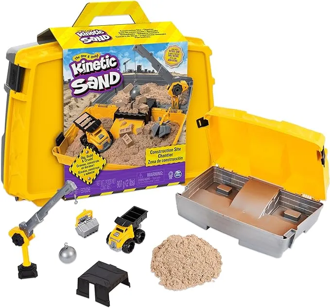 Kinetic Sand, Construction Site Folding Sandbox with Toy Truck & 2lbs Moldable Play Sand, Sensory Toys, Christmas Gifts for Kids Ages 3+